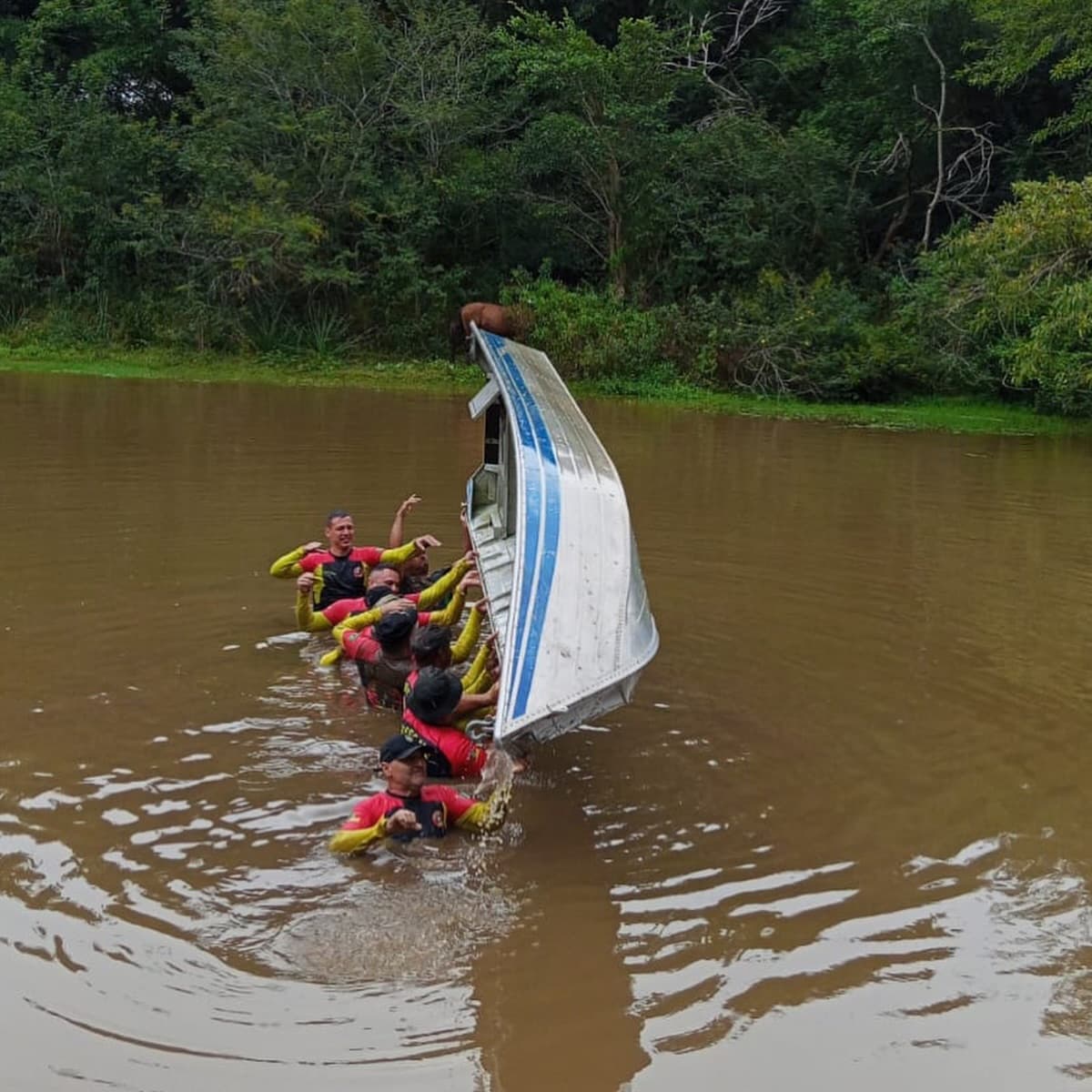 Salvamento em embarcações — Capacitação